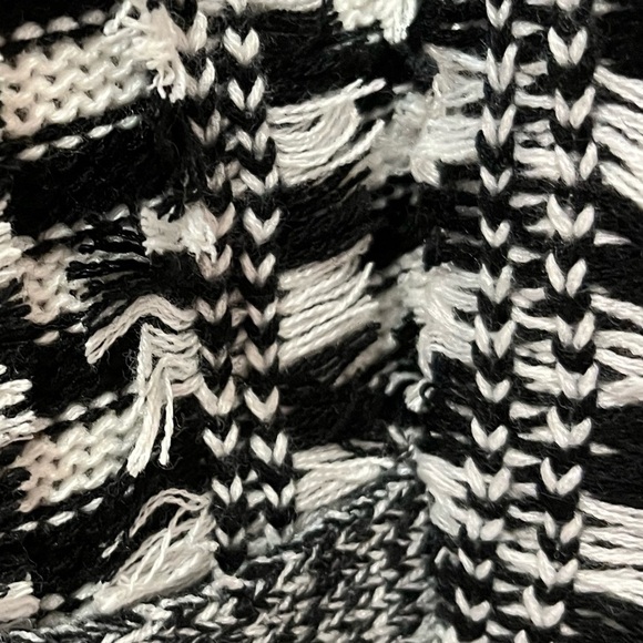 Endless Rose Black and White Fringe Cardigan Size Medium to Large - NWT - Picture 5 of 6